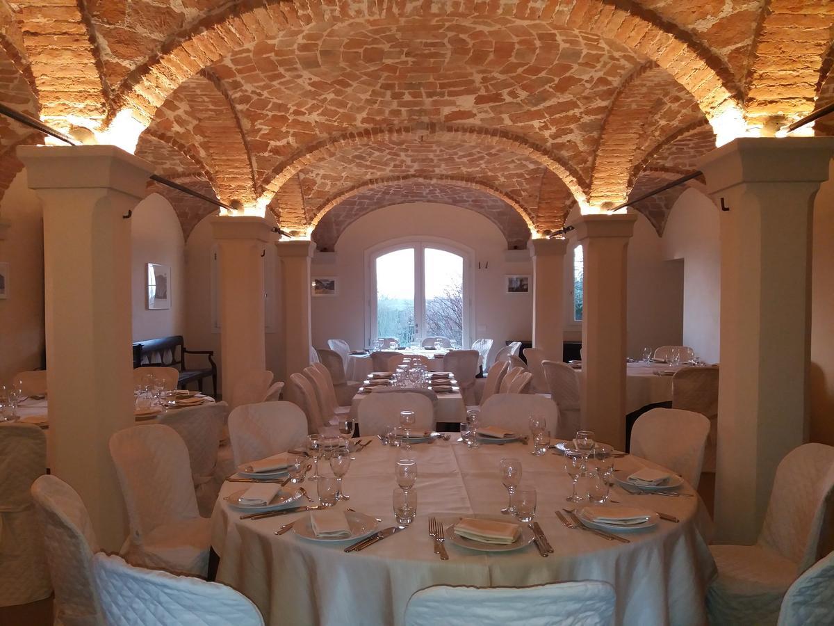 Locanda Del Toro Calderara di Reno Exterior photo